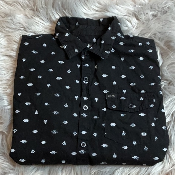 Beverly Hills Polo Club Other - Beverly Hills Polo Club Alien Print Collared Long Sleeve Button Up Dress Shirt